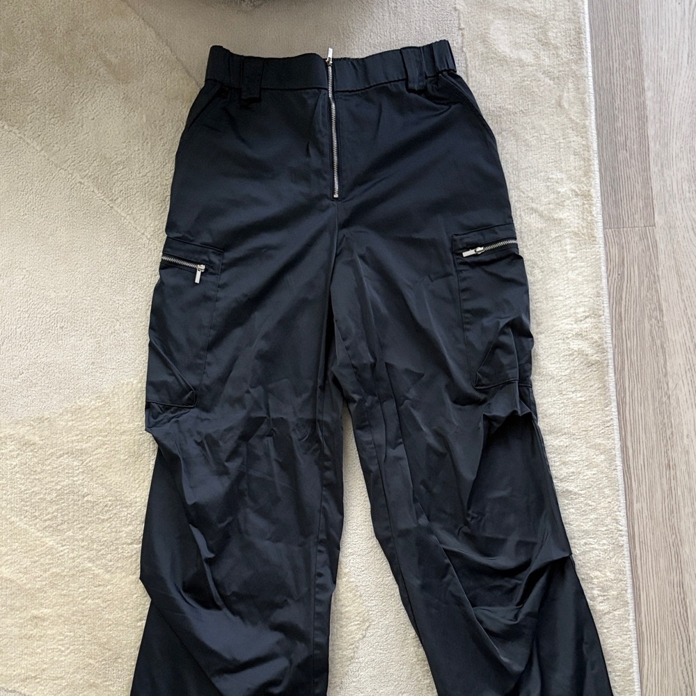 Zara Women's Navy Blue Cargo Joggers
